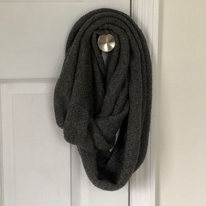 Eddie Bauer Infinity Scarf